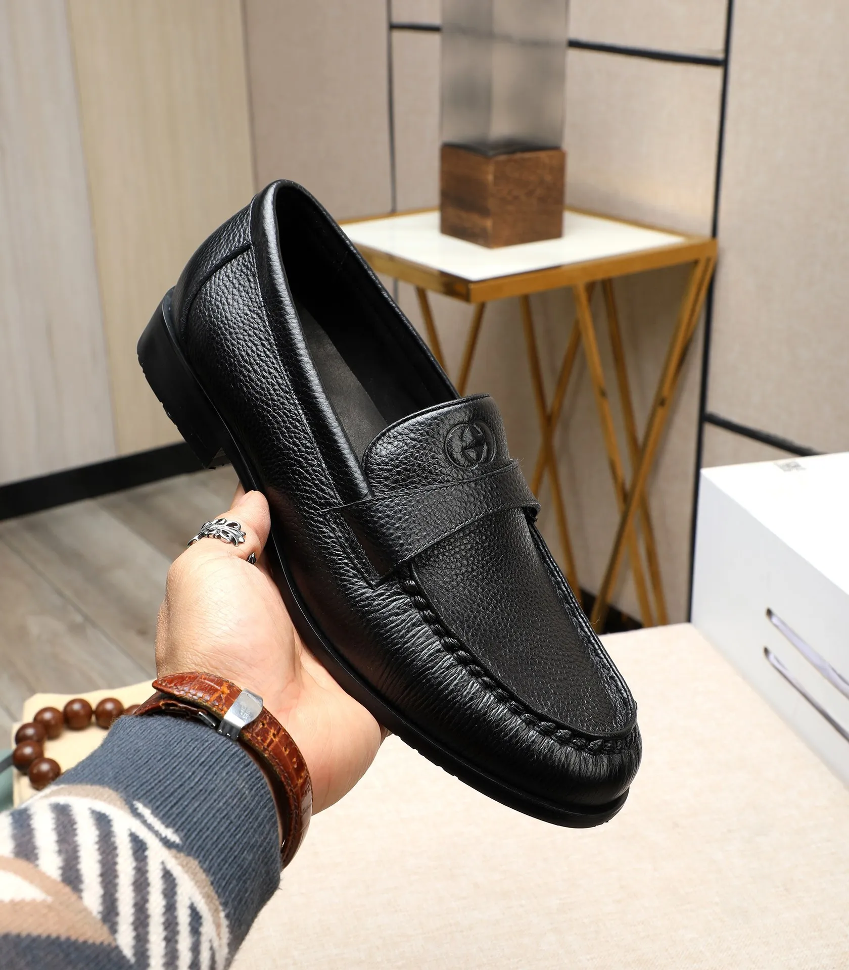 Men's shoes 💰500 📛📛 Original version (water-dyed cow lining) GUCCI official website formal shoes 🌀 Italian 🇮🇹 imported cowhide ➕ top imported water-dyed cowhide lining 💋 fine handmade original bottom, the real thing looks better when photographed in person Standard size 38-44 (45 46 customized)